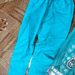 Kids Triple Layered Anarkali Dupatta & Pant