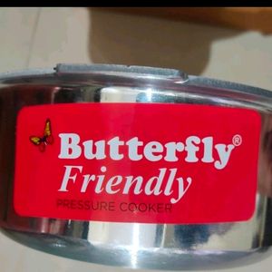 Butterfly Friendly Aluminium 2,3L Cooker Brand New