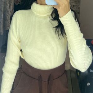 White Full Sleeves Top For Winter