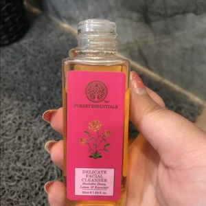 Delicate Facial Cleanser With Mashobra Honey Lemon