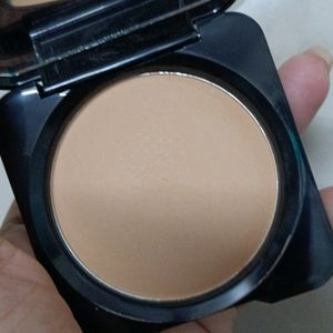 Nybae Runway radiance Compact