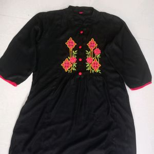 BLACK SHORT KURTI WITH EMBROIDERY DESIGN