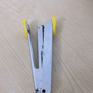 Stapler Yellow Colour