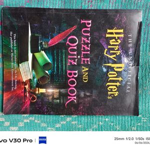 Harry Potter Quiz and Puzzle Book