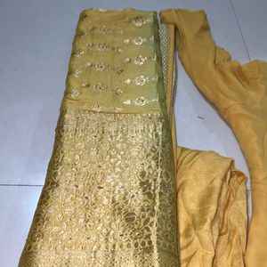 Wedding Dress With Banarasi Duppata