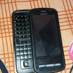 Nokia C6 On Nhi Ho Rha