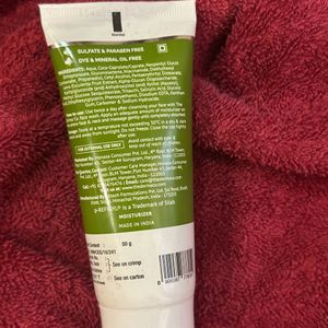 Pore Minimizing Moisturizer