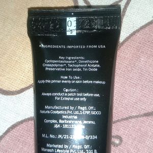 4 IN 1  BRIGHTENIN PRIMER