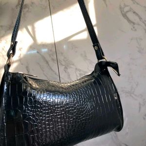 Black Shoulder Bag