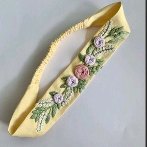 Beautiful Yellow Embroidered Head Band 💛