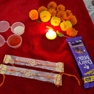 Perfect Rakhi Hamper For Rakhsha Bandhan