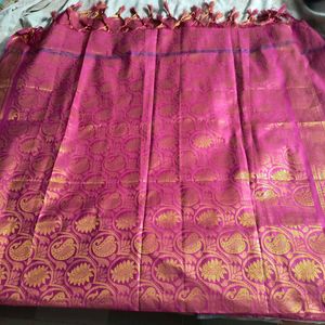 Banarasi Pattu Duppata. New Never Used