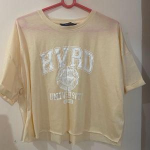 HARVARD crop tee