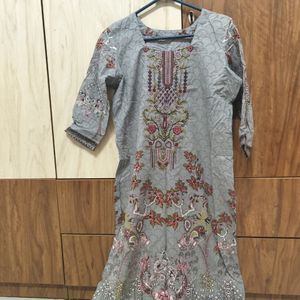 Kurti An Shalwar Set