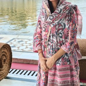 Pink Kurta Set With Dupatta