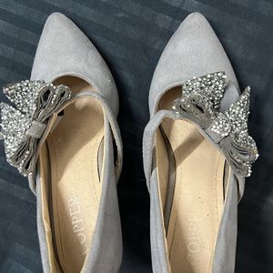 Grey Bow Heels ,