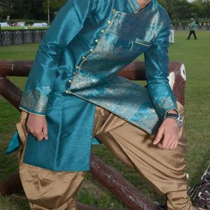 Dhoti-kurta Indo-western