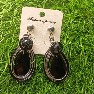 Long Black Earrings For All Wear