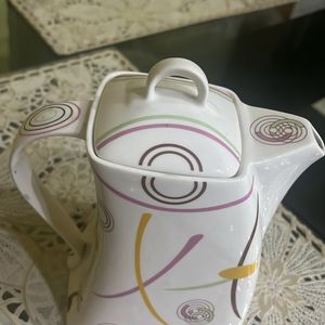 Beautiful Bone China Kettle