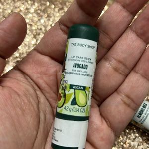 The Body Shop Avocado And Almond Lip balm