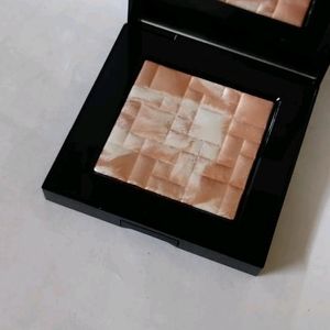 Bobbi Brown Highlighter