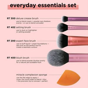 Real Techniques Everyday Essential Brush Set