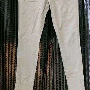 Black OR Cream Jeans