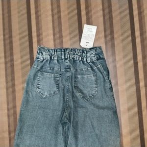 S-79 Size 32 Straight Fit Women Denim Jeans