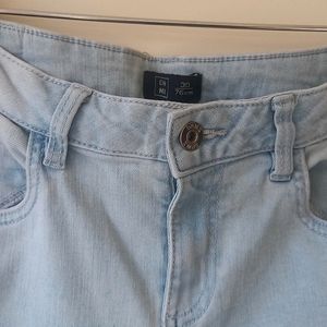 Mid Waisted Light Blue Jeans For Women