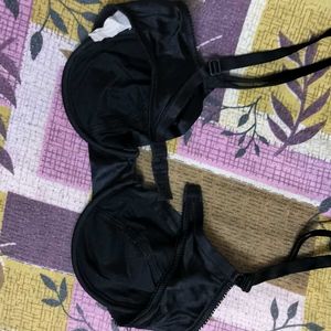 Bra In Black Colour