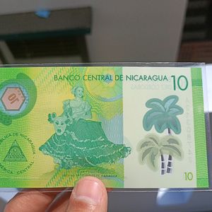 Nicaragua Currency Note 👉 Polymer