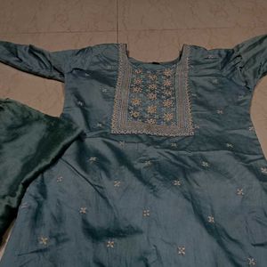 Kurta Set With Dupatta