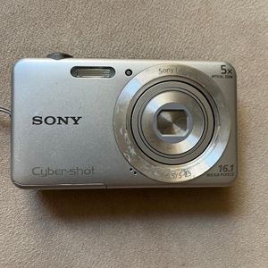 Soni Cyber Shot 16.1 Megapixel  Camera