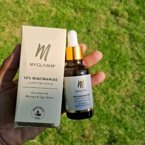 Myglamm 10% Niacinamide Clarifying Serum