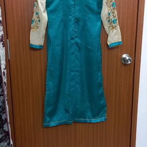 Kurta Set With Jacket