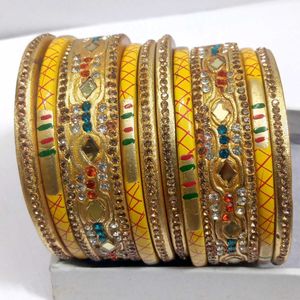 Rajasthani Lac Kundan Bangles Set