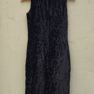 Black Velvet Bodycon Dress