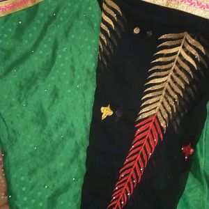 Iam Selling Half Saree With Running Blouse