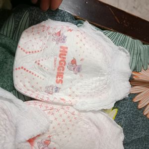 Baby Diapers- 9-14 Kgs