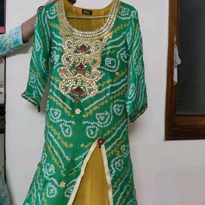 Heavy Bandhej Ethnic Gown