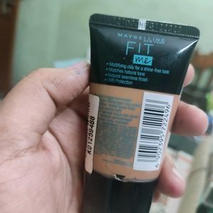 Maybelline Newyork Foundation