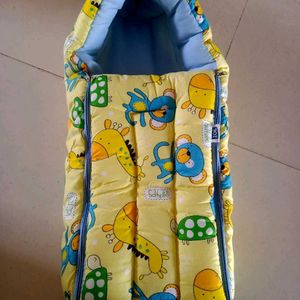 New ZOE Sleeping Bag, Baby Holder