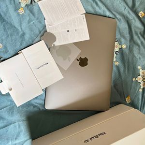 MacBook Air M1 Super Fine Condition