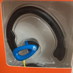 Reconnect Earphones For Grabs