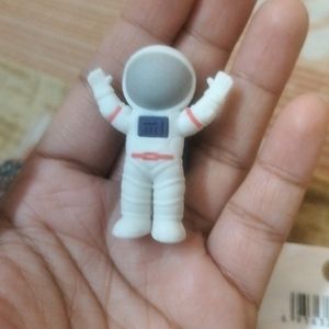 3D Astronaut Eraser For Stationary Lovers