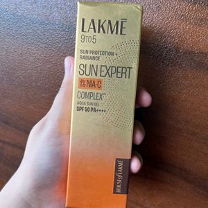 LAKME Sun Expert 1% Nia-Vit C Sunscreen For All Sk