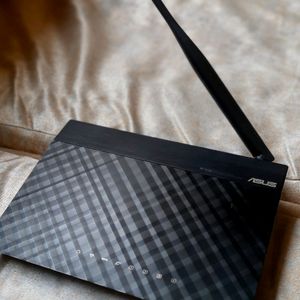 ASUS WiFi Router with Antena