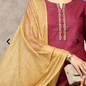 Anubhutee Kurta Pant Dupatta Set