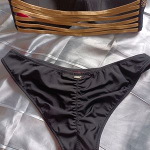 Imported Victoria Secret Set Of Tube Bra