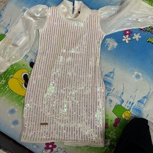 Price DropGirls Sequence Dress 4 To 6 Year